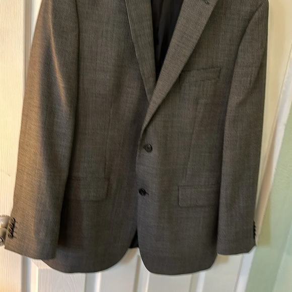Marc Anthony Grey Suit Jacket 42R - Picture 2 of 6